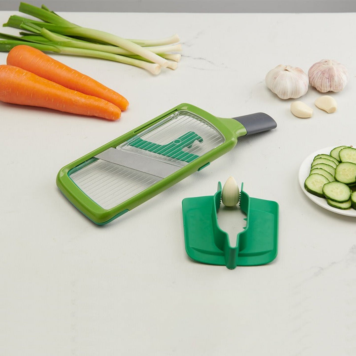 Adjustable Fruit & Vegetable Slicer With Hand Guard