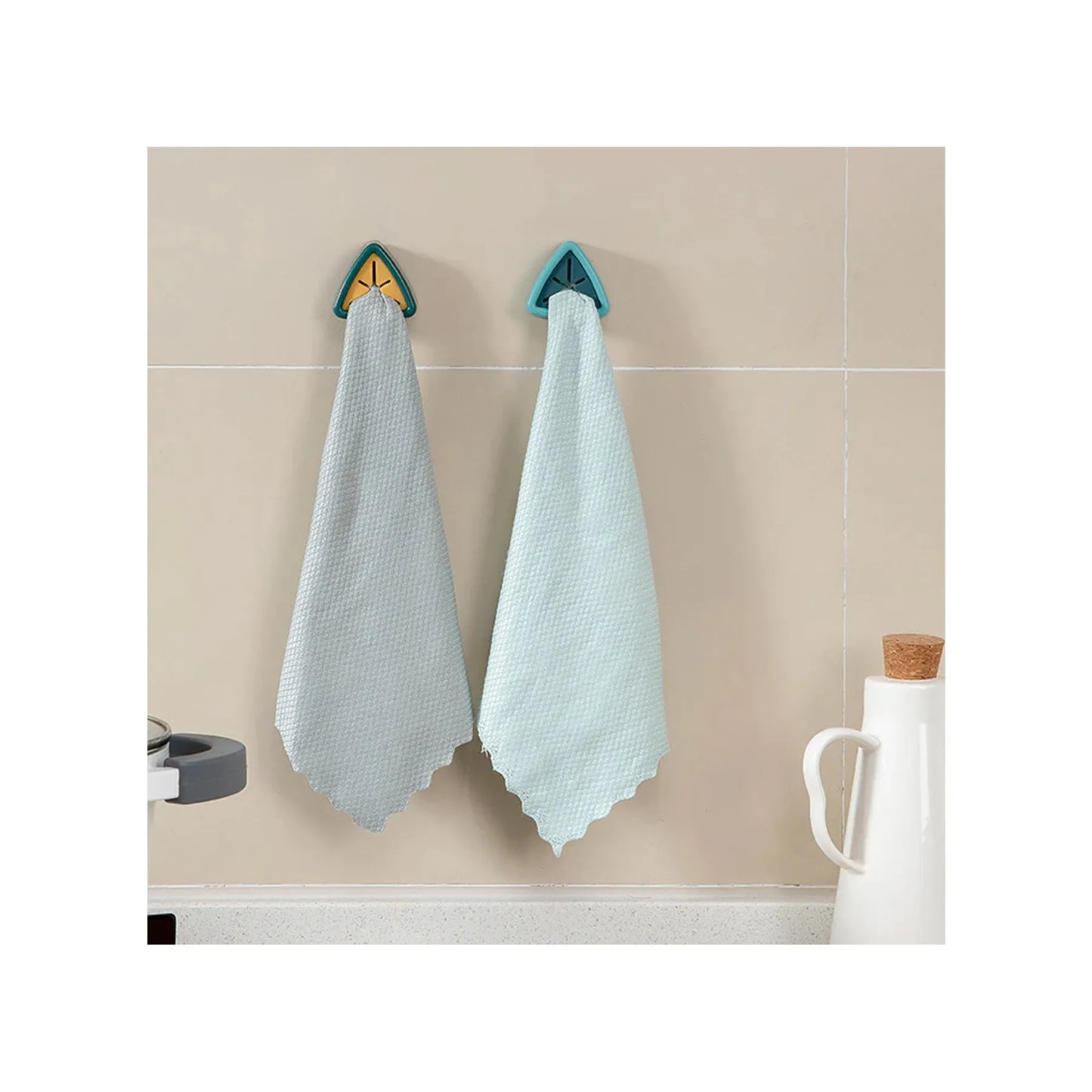 Punch Free Towel Plug Holder