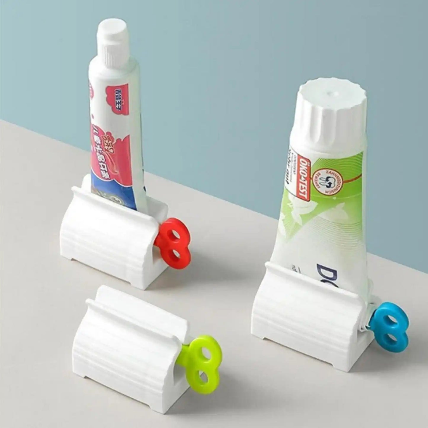 Toothpaste Tube Rolling Squeezer